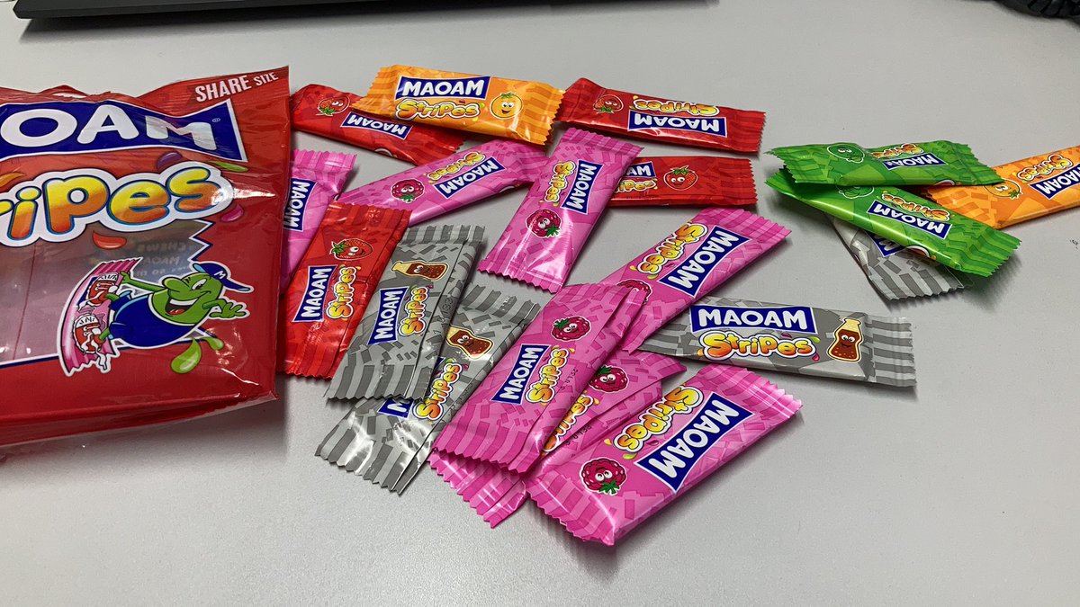 Helen Burgess tweet media