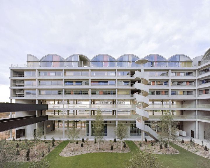 batiserf's tweet image. 👏Félicitation aux Lauréats de l’#ÉquerredArgent 2020 
🏆CATÉGORIE HABITER
Résidence étudiante de 192 logements sociaux et parking réversible à #Palaiseau avec l'Agence #BRUTHER
🏆CATÉGORIE CULTURE JEUNESSE ET SPORT
Théâtre du Maillon à #Strasbourg avec #LANarchitectes