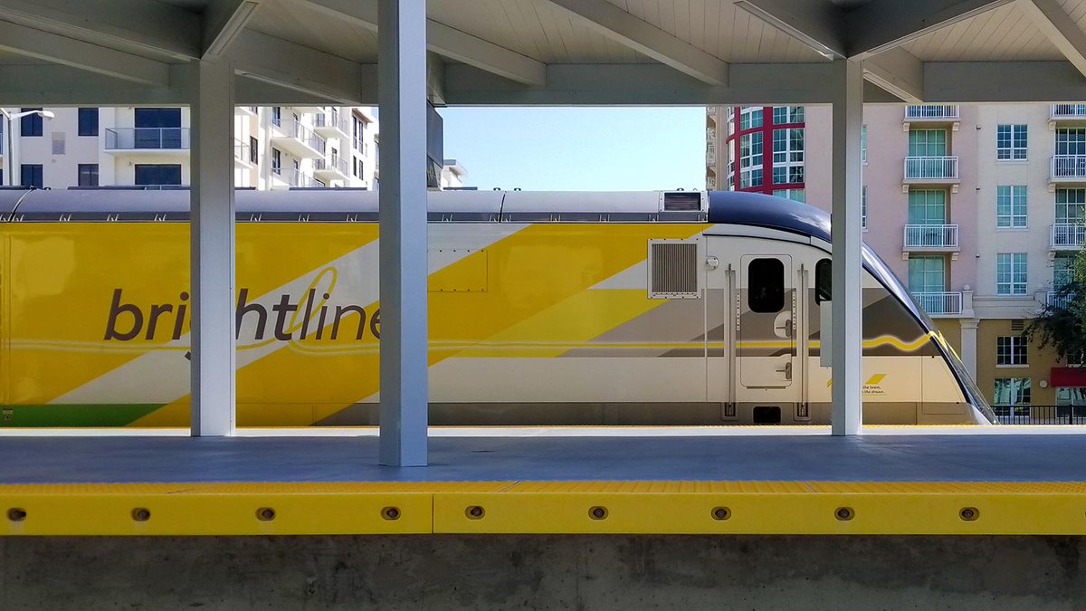 GoJetting's tweet photo. An agreement was announced between @GoBrightline and @WaltDisneyWorld to construct a station near Disney Springs. #GoBrightline #WaltDisneyWorld #DisneySprings 

🔗 https://t.co/vAwyE52Vwh https://t.co/tRHkv0uIpz
