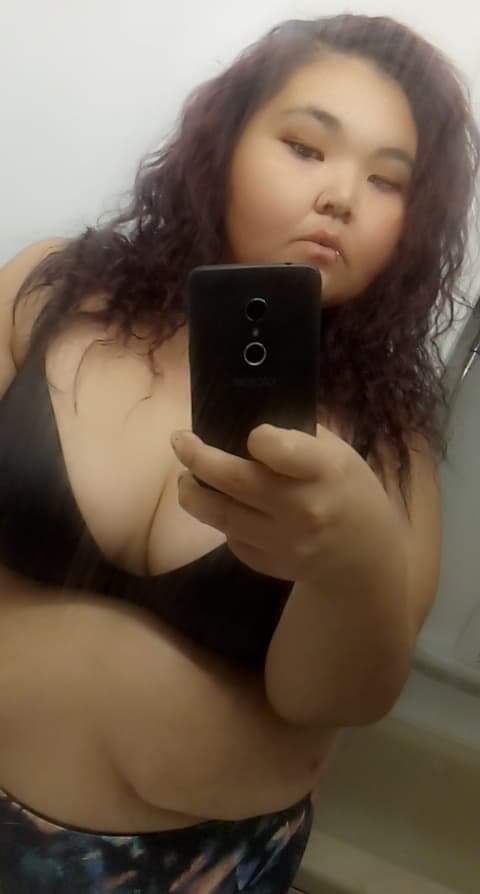 Bbwlove197's tweet photo. Chubby Native Chick
#chubby #native #chubbynative #nativeslut #booty #tits #ass https://t.co/zbBvrzxgAV