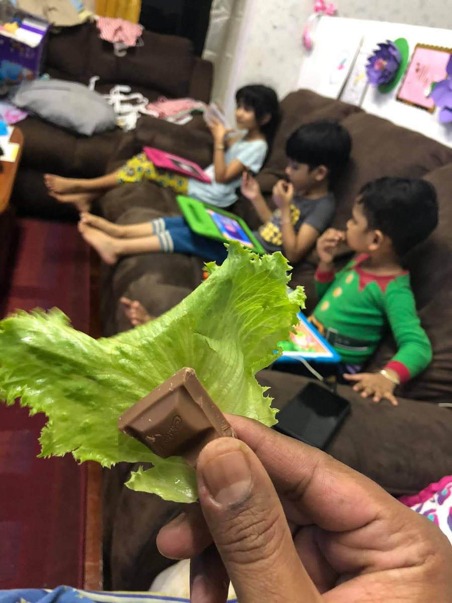 ItsSaneleChina's tweet photo. Me as a parent trying to hide my snack from the unemployed lazy people in my house. 😬 https://t.co/r4XdRhPxnJ
