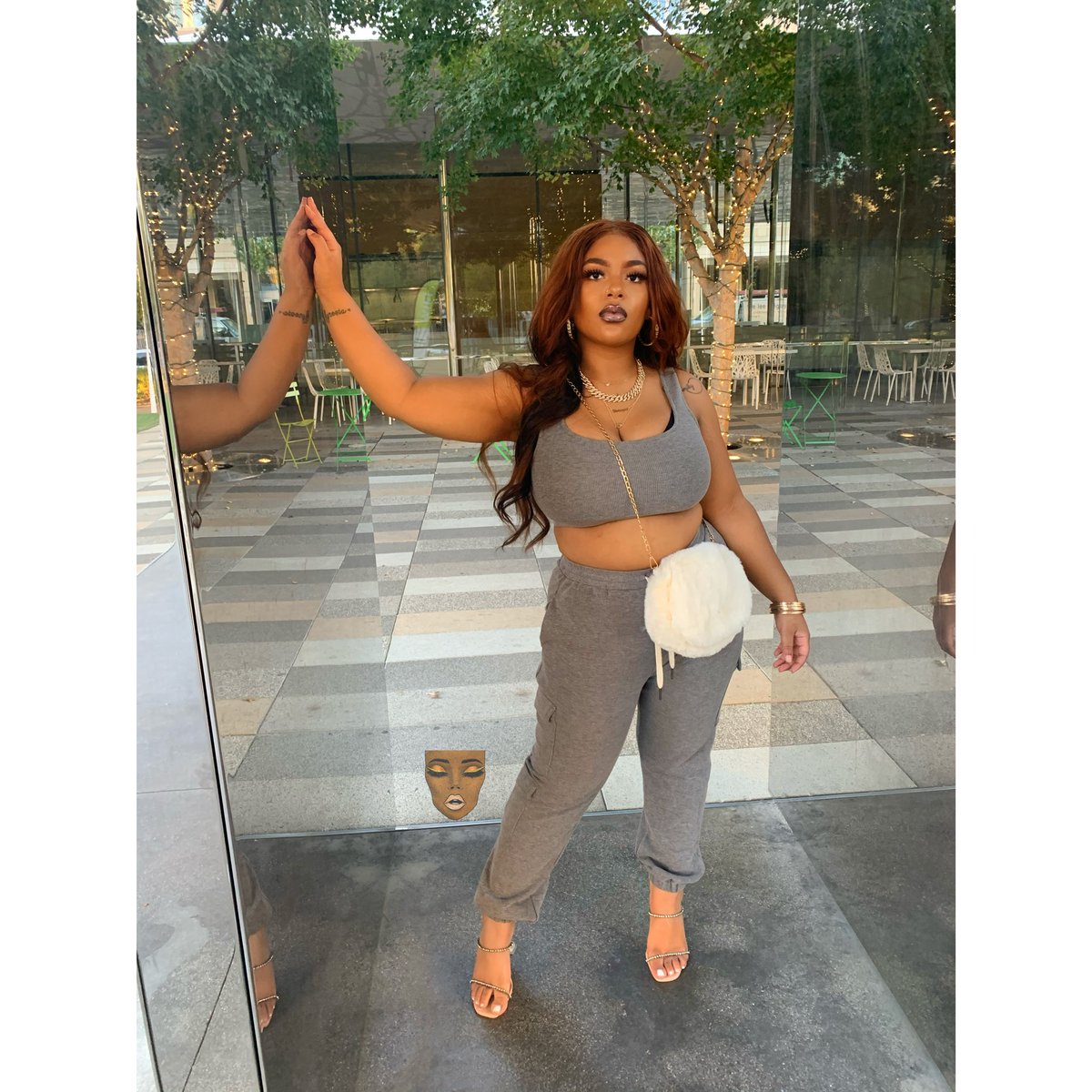 makeupbymaxx's tweet image. Shop maxxszzn.com