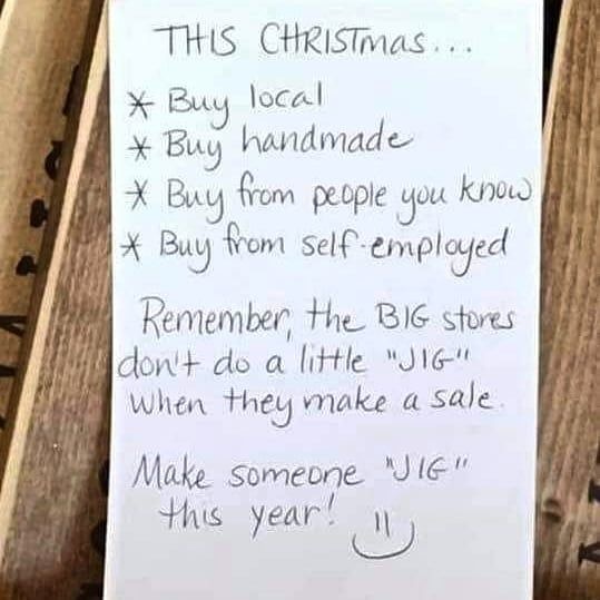 Are you making a local business 'Jig' this Christmas?!
#ChristmasIsComing #buylocal #supportsmallbusiness #gifts #hampers #Somerset #Dorset #Foodie #luxury #business #giftsforhim #giftforher #twocountieshampers #sendsomelove