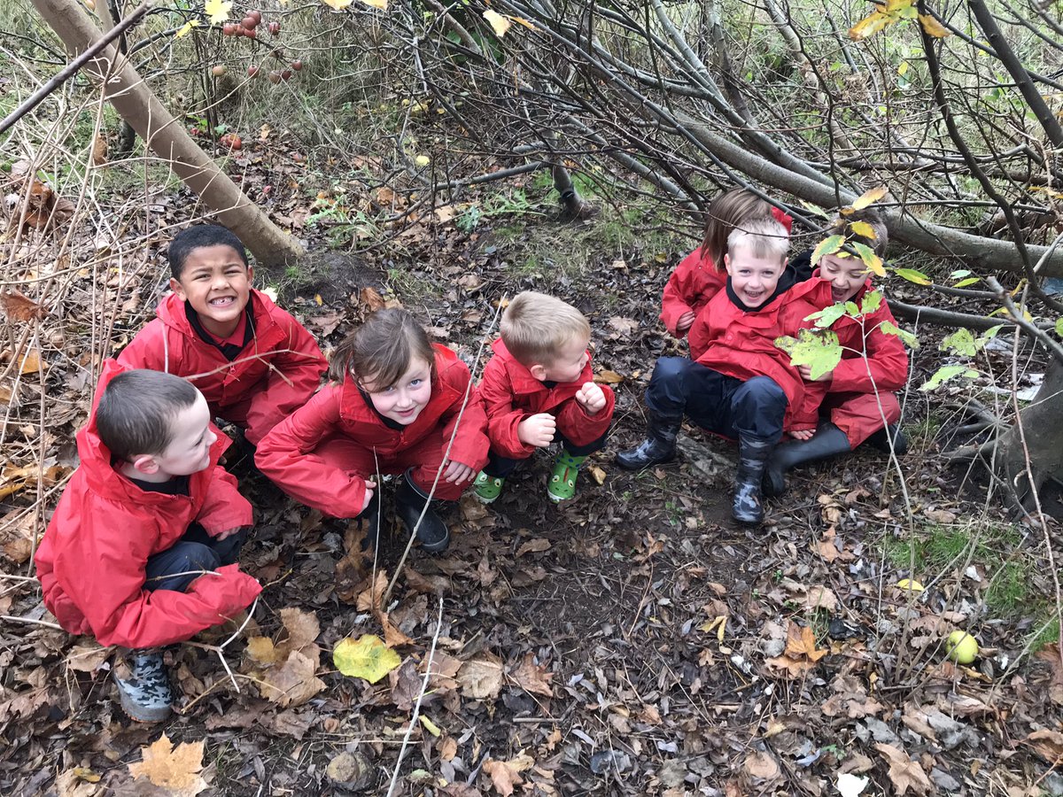 MrsBatemanFS's tweet image. All go with year 1 yesterday: exploring, digging and giggling.