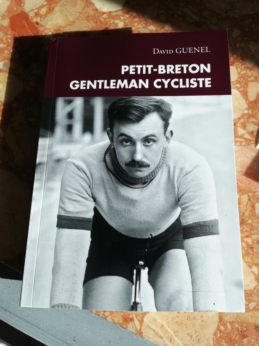Edlepistolero's tweet photo. Je viens de terminer le livre de @david_guenel  un vrai bon moment de lecture et d histoire. Cadeau idéal de Noël si vous avez des fans de cyclisme dans votre entourage 🎁🎅👍 https://t.co/Z6cxuFe1xu
