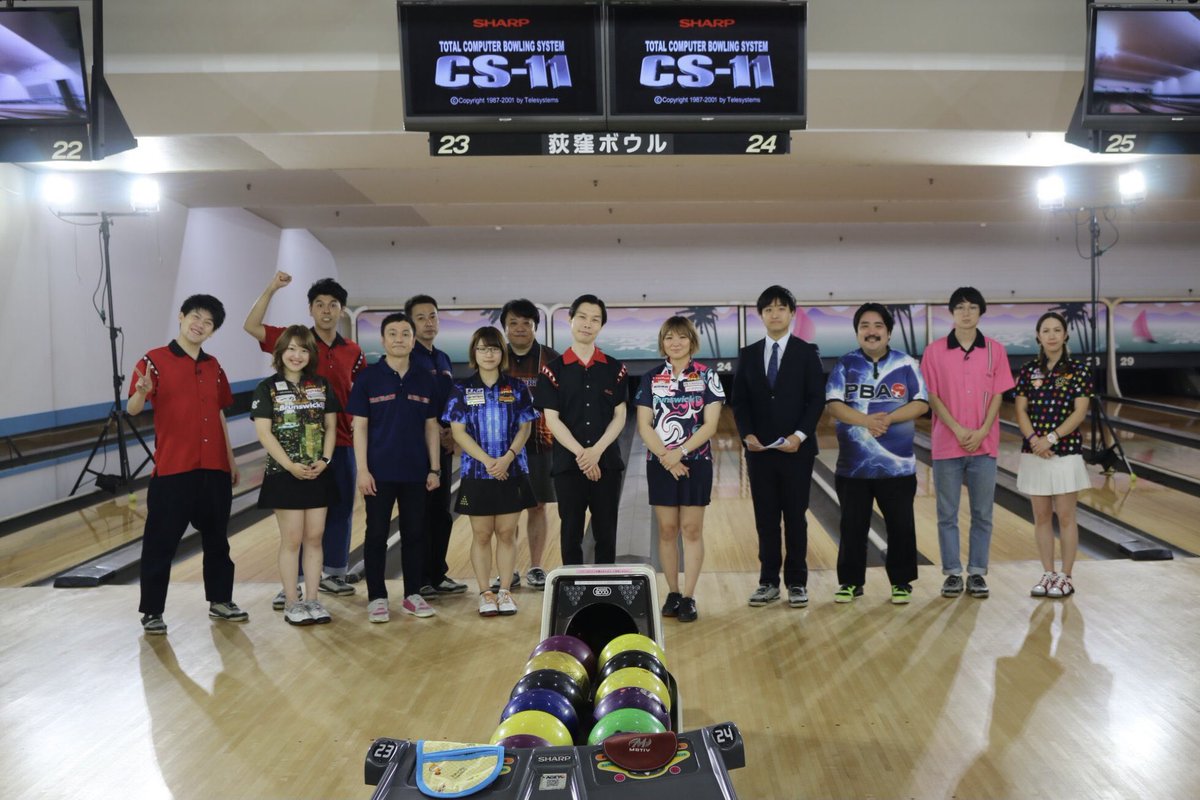 岩井勇気 ハライチ 今日この後18 00 フジテレビ Oneにて ドリームスシリーズボウリング 芸人オールスターチャンピオン ボウリングやってます これすごい調子良かったから見て