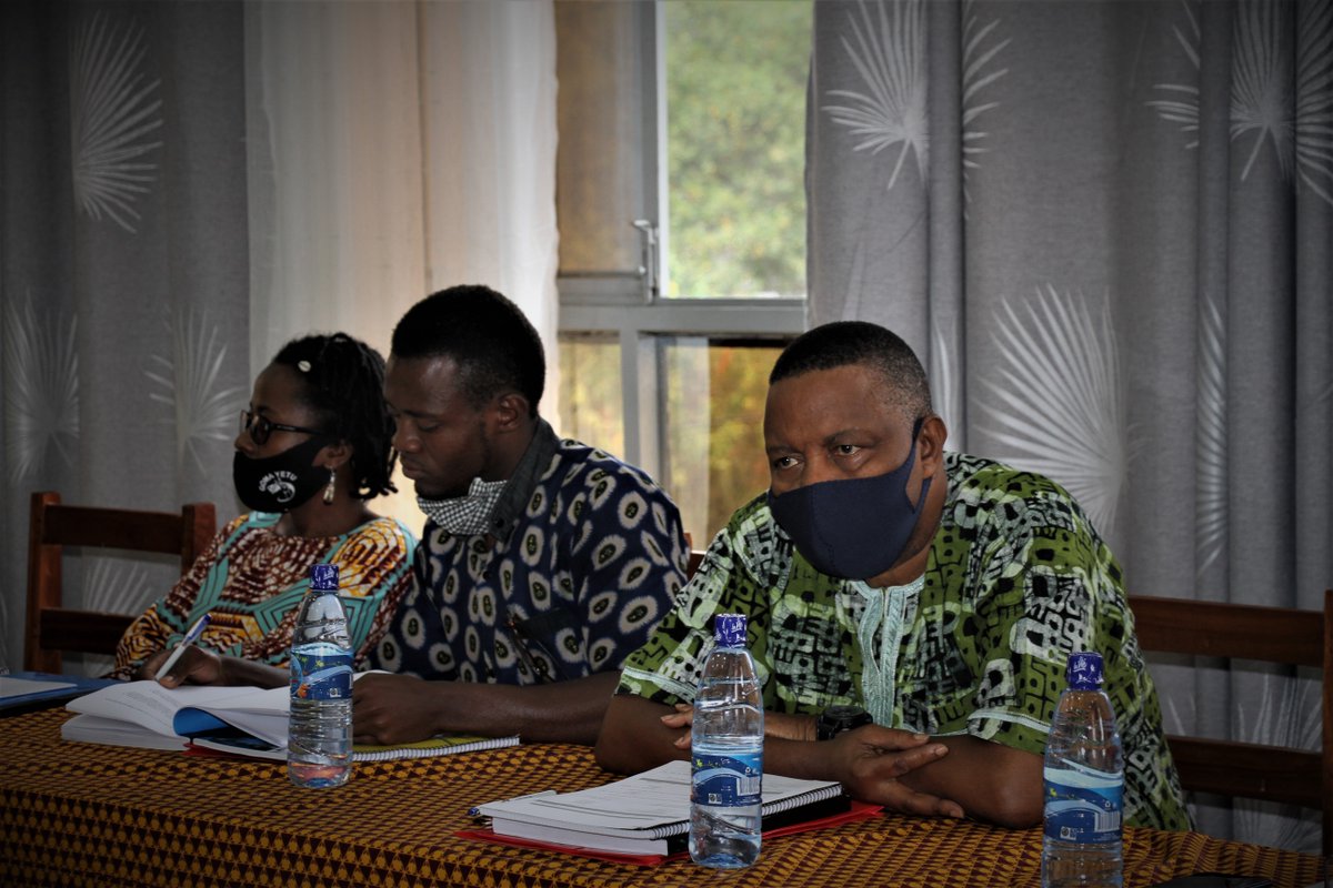 PoleInstitute's tweet photo. #Jour2: séance de recapitulation du jour1 de l'atelier sur ''les bases fondamentales de la politique de gouvernance locale en république démocratique du Congo''
@PoleInstitute @kaskongo #PoleFm #Gouvernance #transparency https://t.co/xySaNGy7sW
