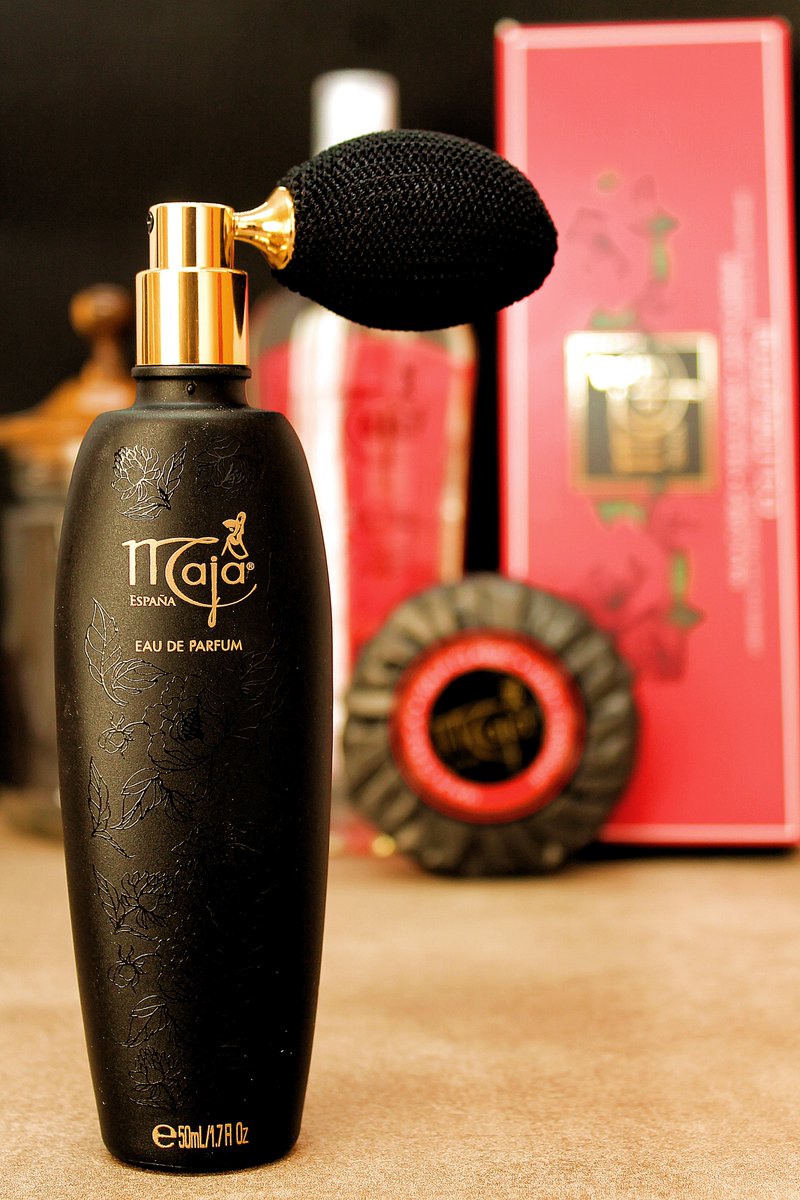 majaESoficial's tweet photo. ๐ฌ๐ง 100th Anniversary Special Edition Perfume ๐น Maja Espaรฑa ๐ค โโBecause classics never go out of style. Special aromas come back to get you a smile and maybe, an occasional sigh #MajaEspaรฑa #scent #scentedsoaps #perfumed #fragrance #parfum #specialedition #century https://t.co/uOecv2BHwC