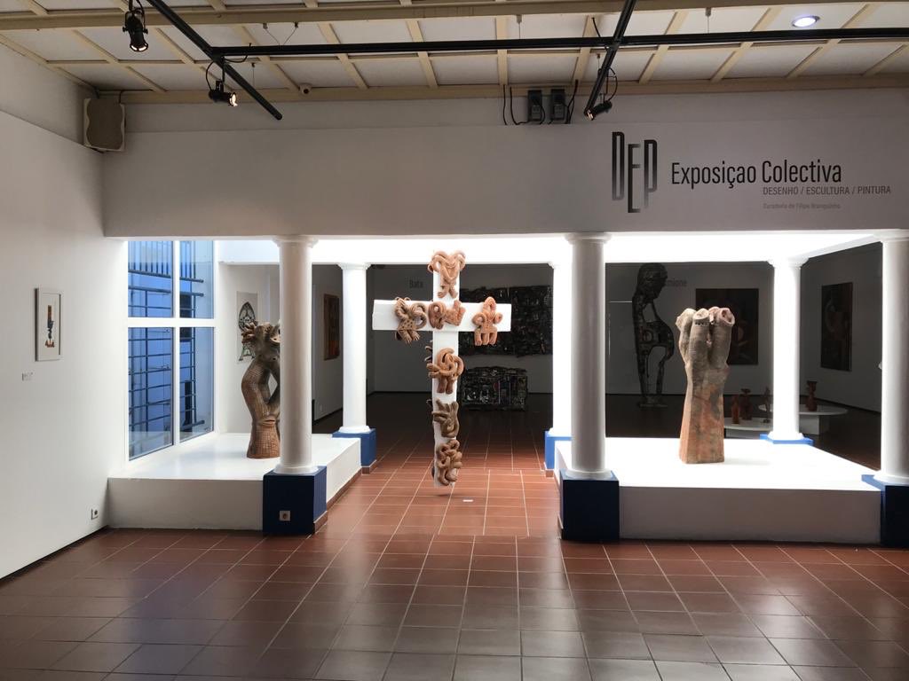 izzo_d's tweet image. Plus que quelques jours pour aller voir la très belle exposition collective d’artistes mozambicains 🇲🇿 au @CCFMoz 👍🏻😊

Faltam apenas alguns dias para ir ver a fantástica exposição coletiva de artistas moçambicanos no #CCFM ⤵️