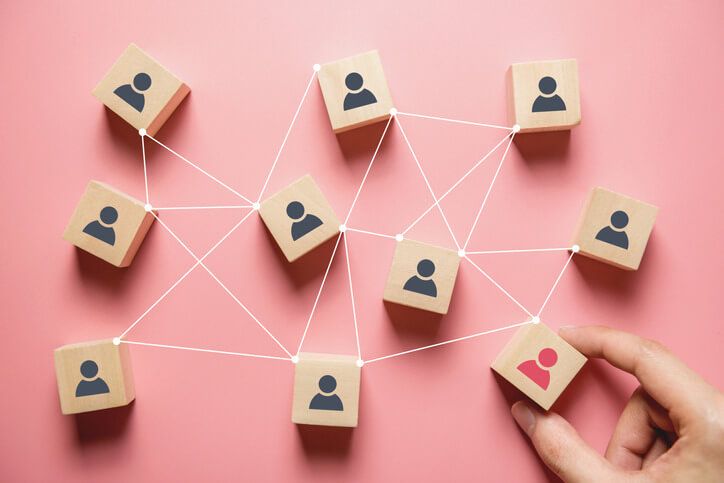 Hace unos meses charlamos con <a href="/SusanSobbott/">Susan Sobbott</a> sobre #interconectividad y las relaciones de las empresas con sus #stakeholders. Lee nuestros aprendizajes a partir de la entrevista en este post: capitalismoconsciente.es/blog/intercone…

#CapitalismoConsciente #ConsciousCapitalism