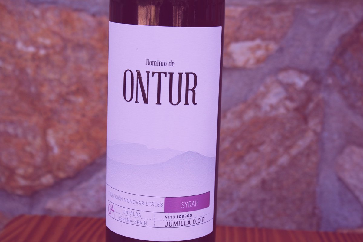 Ontalba_'s tweet photo. Llegó la hora de comer 😉😋
¿Qué os parece si abrimos una botella de Dominio de Ontur Rosado? 😍
Y disfrutamos del sabor de la uva Syrah de los viticultores de @Ontalba_ 😃
¡Pintemos este martes de rosa! 💟
#Ontur #Ontalba #DominiodeOntur #VinosdeOntalba #SomosOntalba https://t.co/gIcG5YMSqT