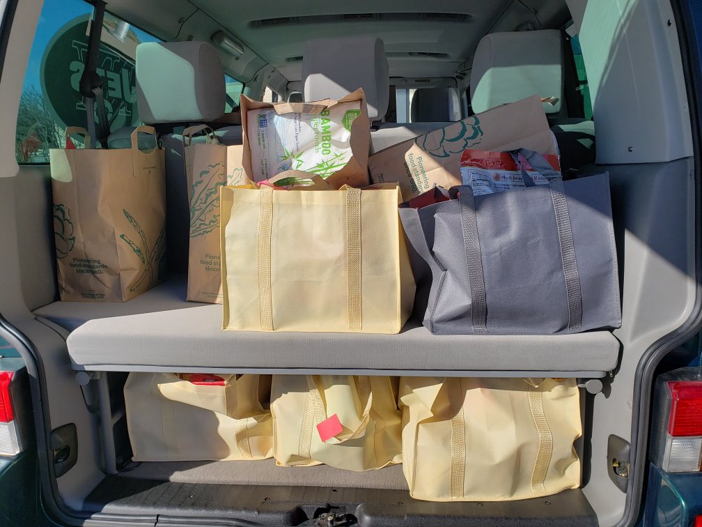 So blessed to work at ⁦<a href="/DASD_LMS/">Lionville Middle School</a>⁩ where teachers and staff pulled together to provide full Thanksgiving meals to deserving families in our community! #servicebeforeself #lionnation ⁦<a href="/DASD_Schools/">DASD</a>⁩ ⁦<a href="/DASD_MSwift/">Michelle Swift</a>⁩