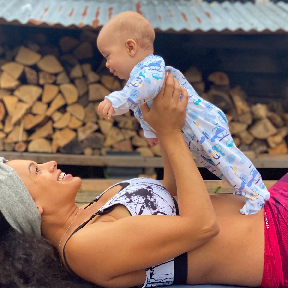 Did you know that your feet, Jaw &amp; Pelvic Floor are connected? This is why many women are advised to relax their jaw during labour. To assist baby in descending efficiently down the birth canal 😮💡 Want to know more? Check my latest Instagram post here ➡️instagram.com/p/CH8iPfgp92z/…