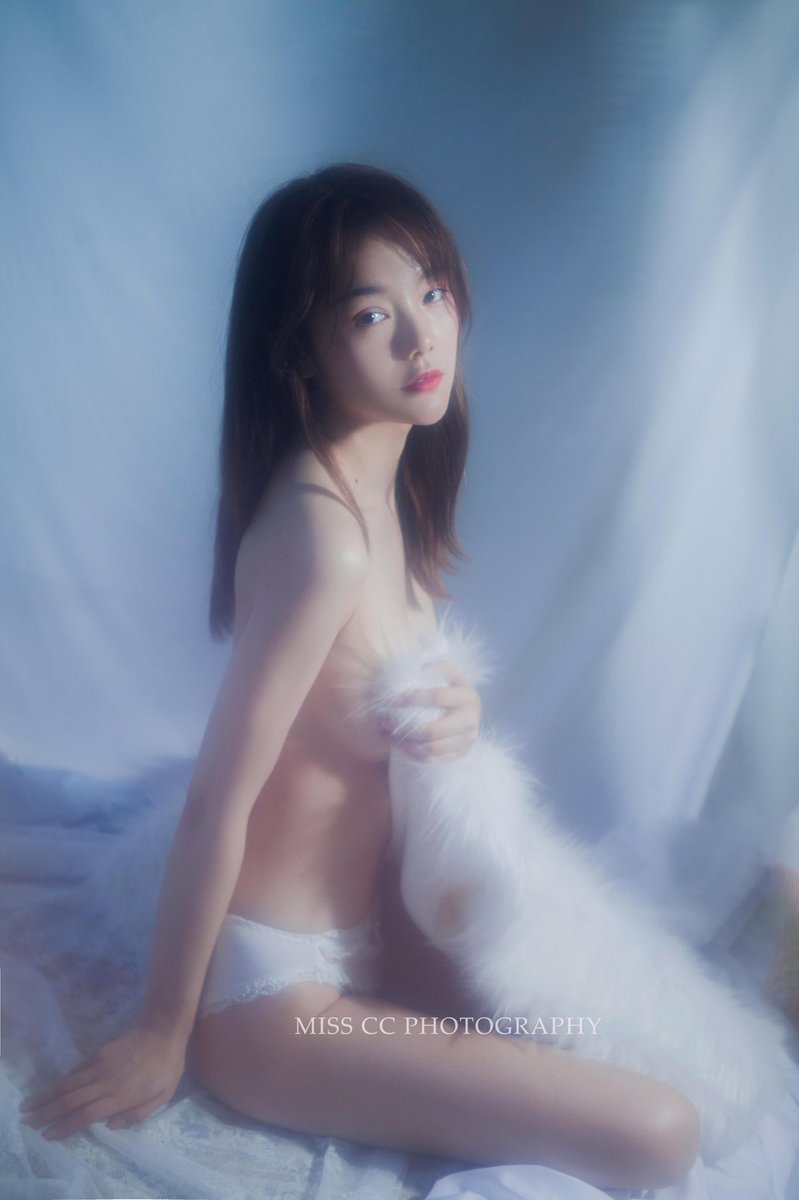 只要不期待
出现的时候就是惊喜！

摄影/@misscc520 

#私房摄影 #私房写真 #私房 #成都约拍 https://t.co/oYa9zrovSl