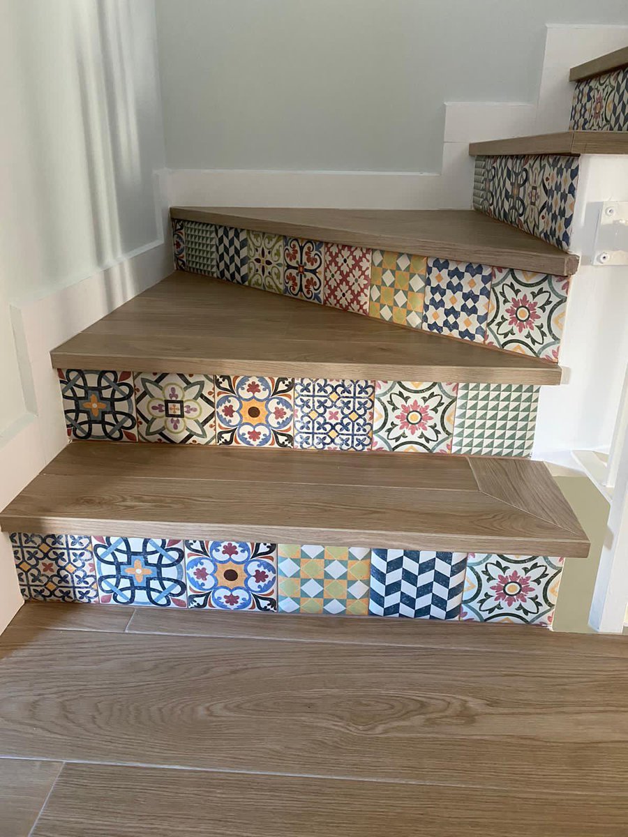 banyarte's tweet photo. Reforma Integral Río Tinto

Hoy os dejamos imágenes de escalera, el resultado... ESPECTACULAR 

Gracias @abrahammarquezvera y @rocioliva_  por las fotos y confianza en nosotros 

#escalera #peldaños #tabica #hidraulico #wood #porcelaintile #mainzu 

https://t.co/KVVelDFaPI https://t.co/koL2UbIKlc