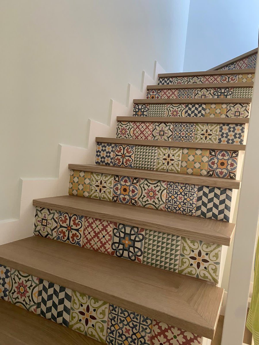 banyarte's tweet photo. Reforma Integral Río Tinto

Hoy os dejamos imágenes de escalera, el resultado... ESPECTACULAR 

Gracias @abrahammarquezvera y @rocioliva_  por las fotos y confianza en nosotros 

#escalera #peldaños #tabica #hidraulico #wood #porcelaintile #mainzu 

https://t.co/KVVelDFaPI https://t.co/koL2UbIKlc