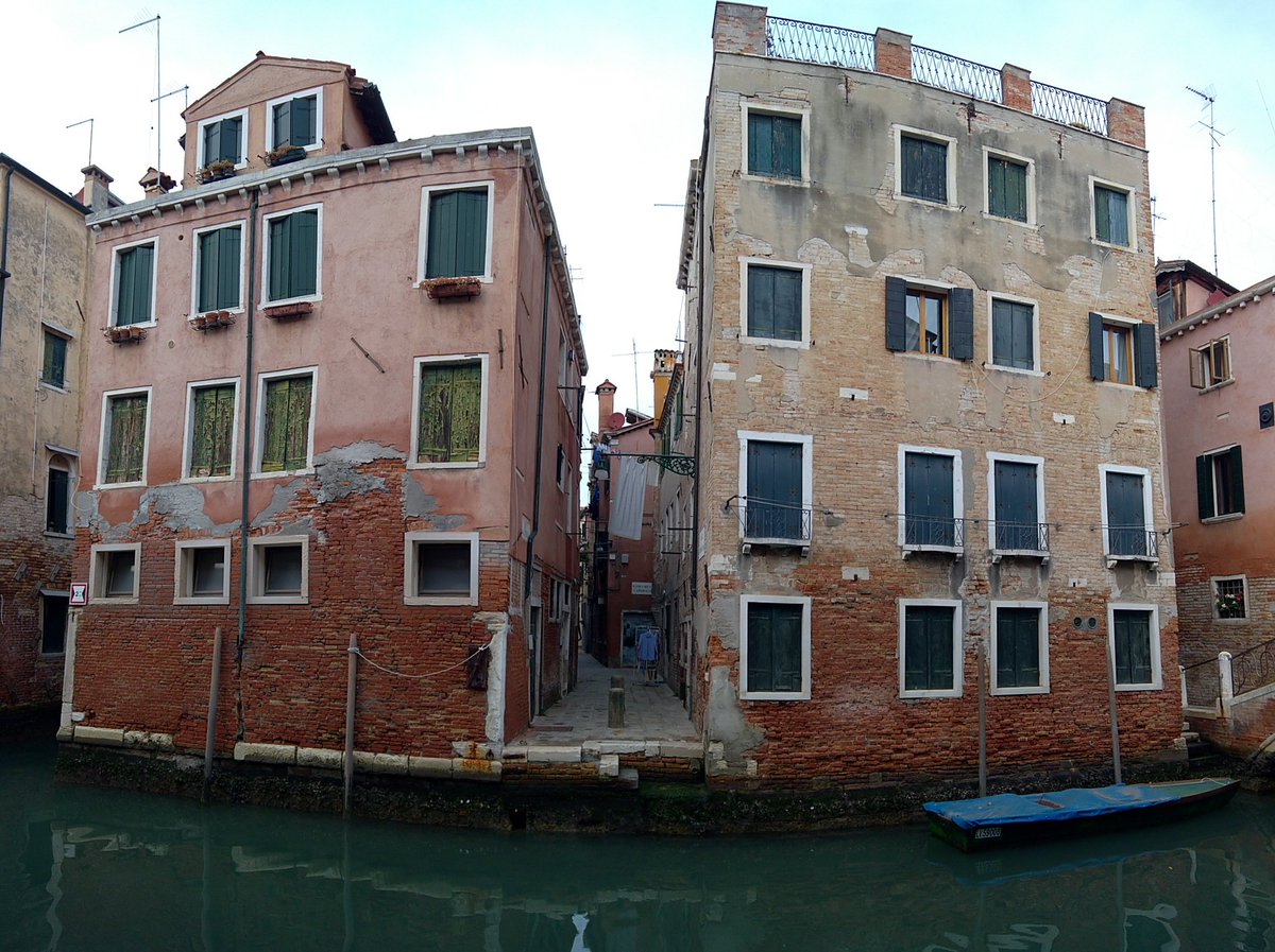 Not all washing is up high in the sky. Some  #washing is hidden down alleyways.  #Castello  #Arsenalotti  #Venezia  #Venice