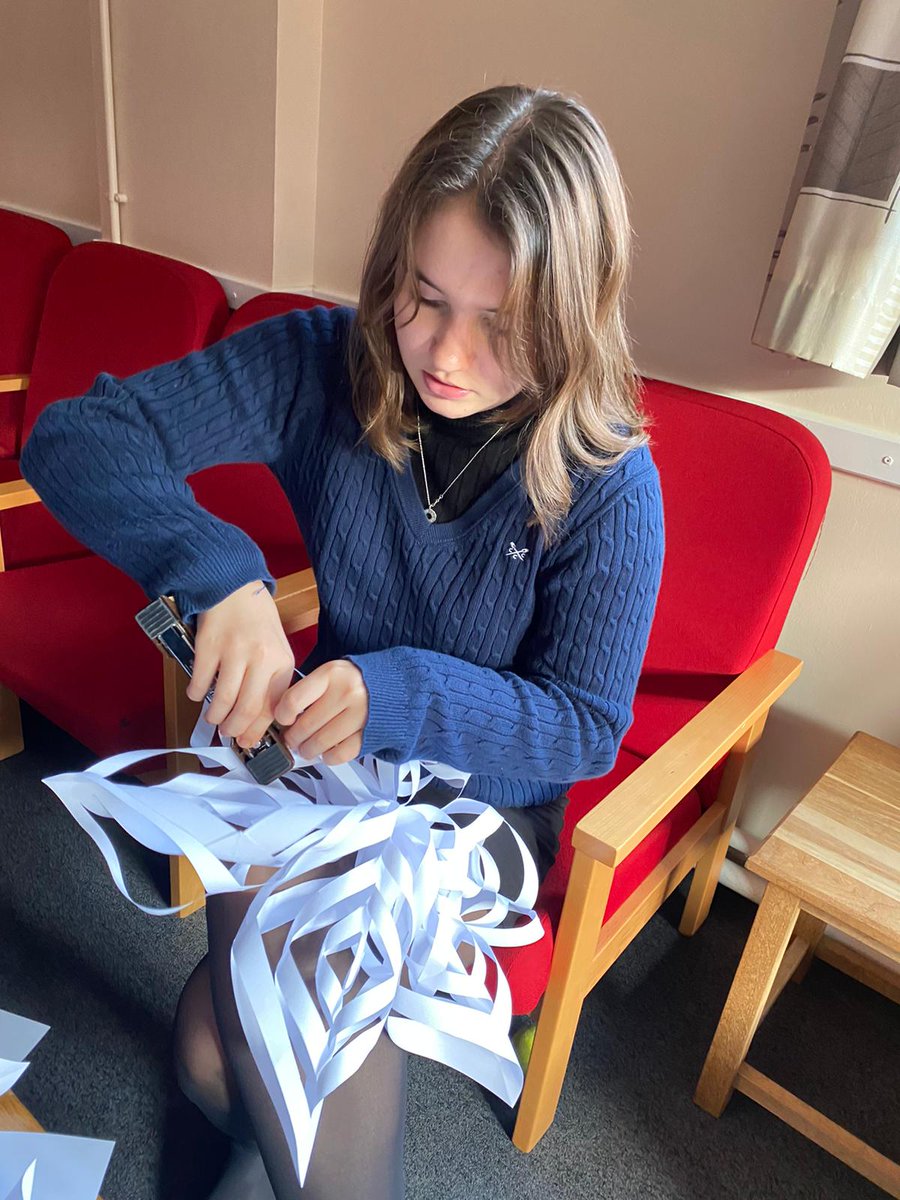 Megan and Cat are pros at making 3d snowflakes. Lunchtime fun ❄️❄️❄️
