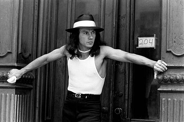 MindsetForHapp1's tweet photo. MindForCinema
“To create characters, one must build background. And one of the tools we use is improvisation”.
Harvey Keitel 💡🧠🎥

American #actor and producer, he’s one of the most famous and influential actors of our time 🇺🇸🎞

#cinema #movie #film #inspirational #quote #art https://t.co/3dtmloPjC9