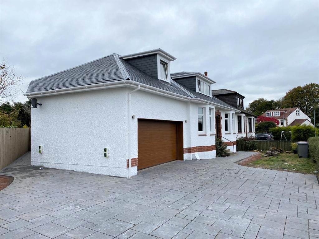 SDProjects's tweet image. Looking for a home improvements company that does it all? Look no further!

New extension to create garage, new roof, dormer conversion and new driveway - all completed by S&amp;amp;D.

We are now taking enquiries for new year and spring projects - 📞0141 638 3335