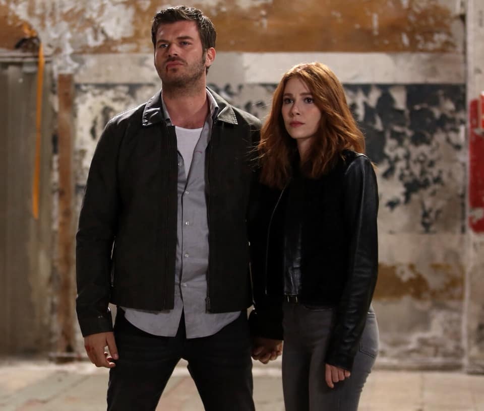 Столкновение сериал 2018–2019. Столкновение турецкий сериал кадры. Столкновение сериал 2018–2019. Столкновение на турецком языке. Столкновение на турецком языке.