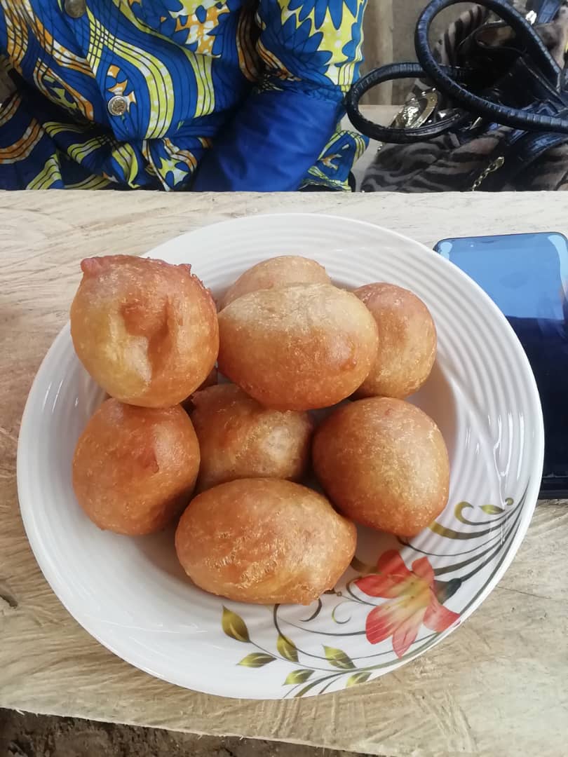 tchoupinov's tweet photo. LE BEIGNETARIAT EST OPÉRATIONNEL!!!!!!

Tous ceux qui sont dispos ce Samedi à partir de 7h30. Venez goûter. C'est moi qui paie!!

Et en passant, la collecte pour la 43e Remise de Dons @Kf_Heart est lancée! 🔥🔥🔥🔥

#KF42 #KF43 #ProudOfUs https://t.co/x65qWP4SH0