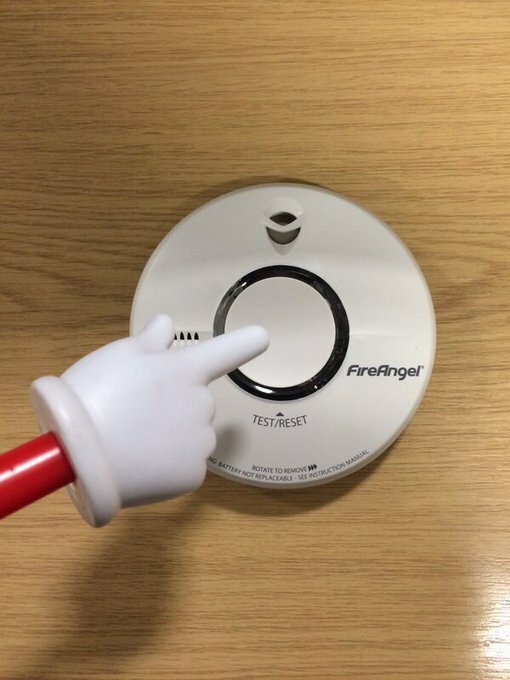 On #TestItTuesday do you have an elderly friend, neighbour or relative who could do with a test it stick? #GetInTouch #StaySafe #TeamHants #prevent