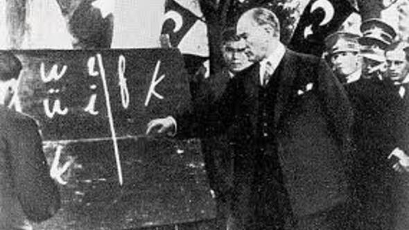 Toplumun düşmanı cehalet, cehaletin düşmanı öğretmenlerdir.

Mustafa Kemal Atatürk
#benimöğretmenim