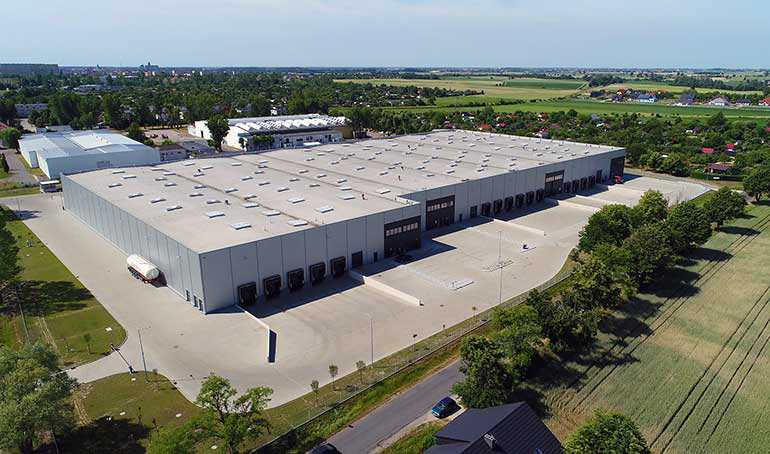 atxhvac's tweet photo. O noua facilitate de productie Toshiba-Carrier in Europa. Pentru a citi tot articolul si a putea cere o oferta personalizata de la specialistii ATX HVAC Distribution: https://t.co/sv0ONIZQYr

#toshibacarrier #atxhvac #hvac #pompecaldura #toshibaestia #newfacility #europe https://t.co/Ei3TlxLL0J