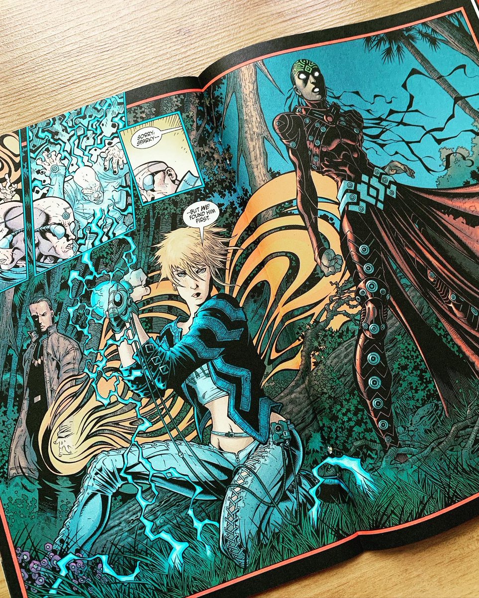 comics42shop's tweet photo. The Human Race, Issue 1
To protect the genetic code of the human race from any outside interference. But when a young man's entire hometown is invaded by an alien force, he joins the group when he manifests strange powers of his own!
#dc #thehumanrace #benraab #comics42shop https://t.co/gnumF8q0eb