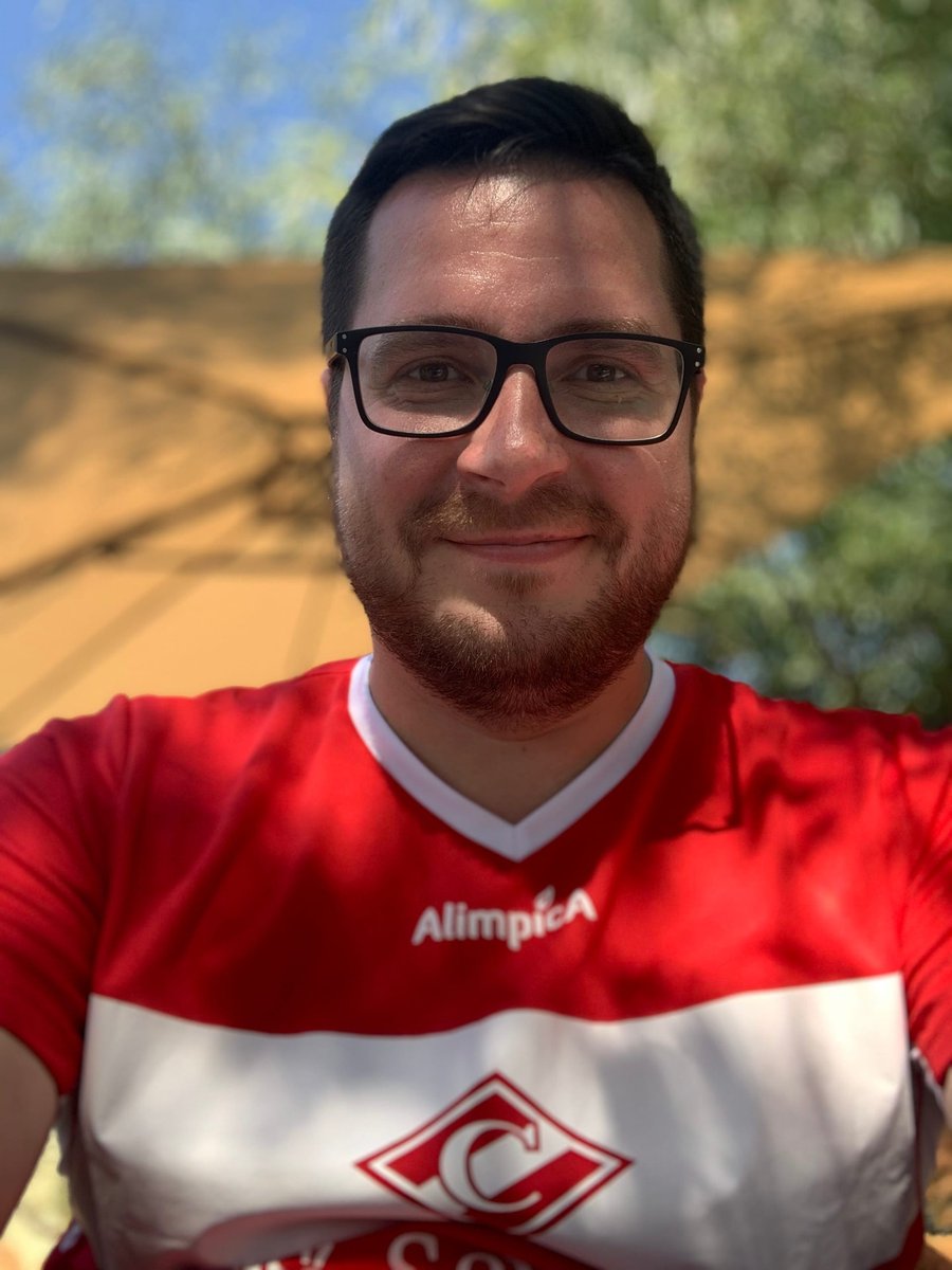 Своими впечатлениями от недавно завершившегося Чемпионата ПИФЛ 2020 нам рассказал руководитель «серебряных» призеров этого сезона, ФК «Спартак»(СПб), Виктор Чумак., ПИФЛ. Официальный сайт pifl.ru/posts/1041575