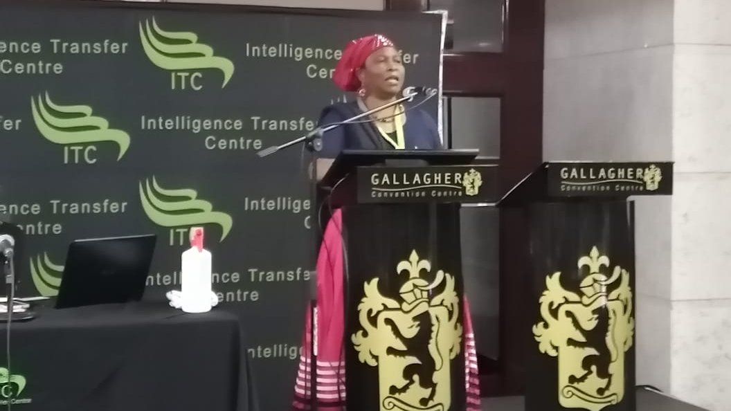 ITCIntelligence's tweet photo. Thank you for  the wonderful and insightful presentation, Gloria Spelman;Formal Head of Internal Audit and DDG. 
Join 
@ITCIntelligence
  at the Leadership Development for Women Event 2020.  #LeadershipMatters #DiversityandInclusion #LDW2020 https://t.co/dwRrDdDkFa