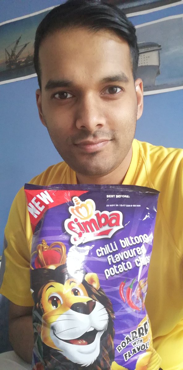NishyWezSyd's tweet photo. For sure it has to be MmmTaaH😋😋😋 because @SimbaChipsSA is always roaring with flavour #SimbaSound 🦁🦁🦁 #WIN #FingersCrossed https://t.co/9LkmvWgBut