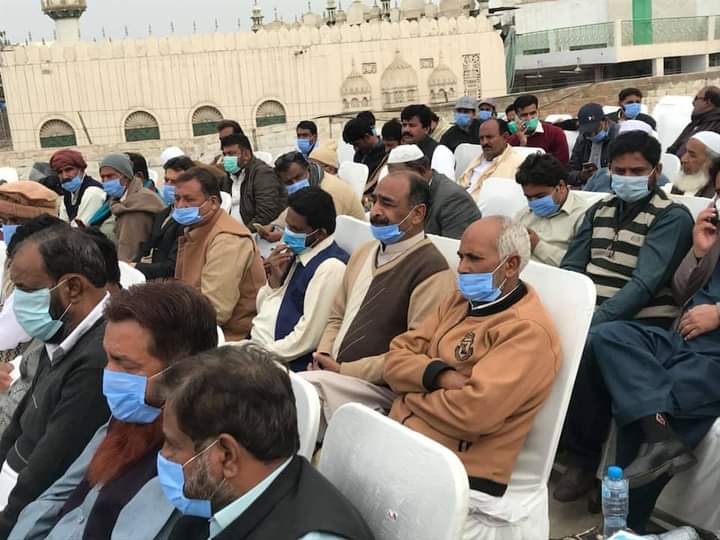 ManaisV's tweet photo. ملتان میں PDM جلسہ کےلیے پاکستان مسلم لیگ ن میلسی ضلع وہاڑی جناب سعیداحمدخان منیس صاحب کی قیادت ورکرز کنونشن  توصیف احمد خان یوسفزئی سابقہ چیرمین بلدیہ میلسی کی رہائش گاہ پر منعقد ہوا۔
انشاءاللہ 30 نومبر ملتان جلسہ میں بھرپور حصہ لیا جائے گا
#PDM #Multan https://t.co/OI2DVPxMJw
