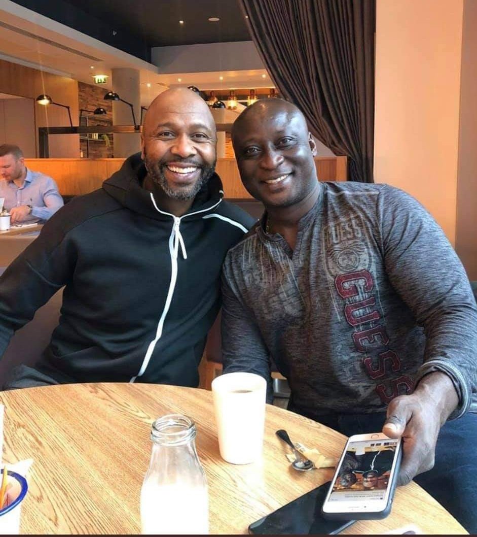 pwilsonmusic's tweet photo. Struggle to find a better photo

2 legends of Leeds United

@LucasRadebe and Tony Yeboah

💙💛

🇿🇦🇬🇭

#LUFC #MOT #RADEBE #YEBOAH https://t.co/K23GZpzxLt