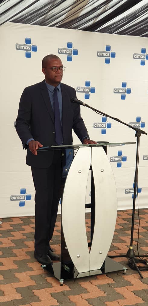CimasHealth's tweet photo. Cimas Members in Gweru have braved the rains to participate in the Midlands member engage sessions being led by Martin Mushambadope, the Managing Director - Medical Aid &amp; Tsitsi Moyo, Managing Director - Medical Services  #CimasMemberEngagement https://t.co/7TVJkd3J8K