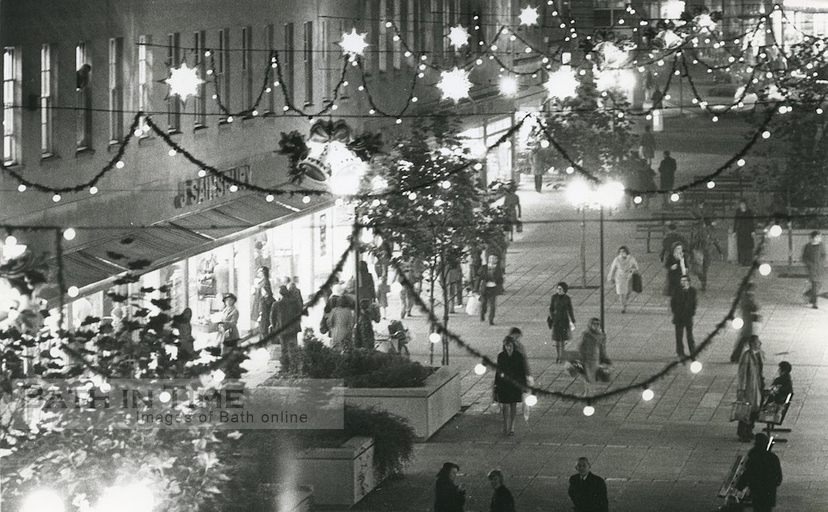Southgate Street, Bath #OnThisDate in 1975. bathintime.co.uk/southgate-stre…