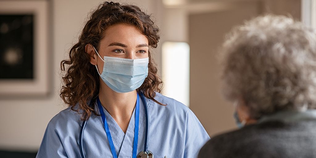 We have an exciting vacancy as an Urgent Care Practitioner to join our #HomeVisiting Service. This role is key in providing integrated urgent care to our patients. F/T hours would be midnight to 8am Mon-Fri or P/T are 3 nights/week 8pm-8am. buff.ly/36Zl2Yd #Recruiting