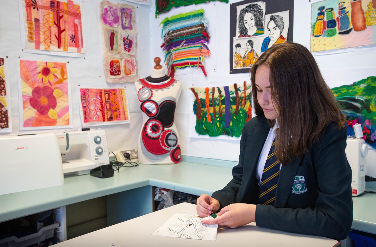 Copthall_School's tweet photo. We are seeking to appoint an enthusiastic, dynamic & inspirational Cover Supervisor responsible for delivering prepared lessons and supervising whole class lessons during short term absence of teaching staff. Apply via our website https://t.co/svZMmcMncQ @BarnetCouncil #vacancy https://t.co/pL9U5GhmNv