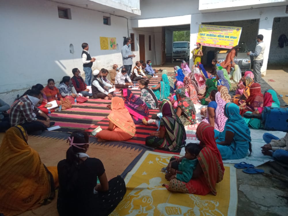 BmmuMall's tweet photo. विकास खंड माल की अमलौली ग्राम पंचायत में आज डी आर पी का शैक्षिक भ्रमण कार्यक्रम संपन्न हुआ । @Prerna_UPSRLM @NrlmL https://t.co/hyzWyDVIbt