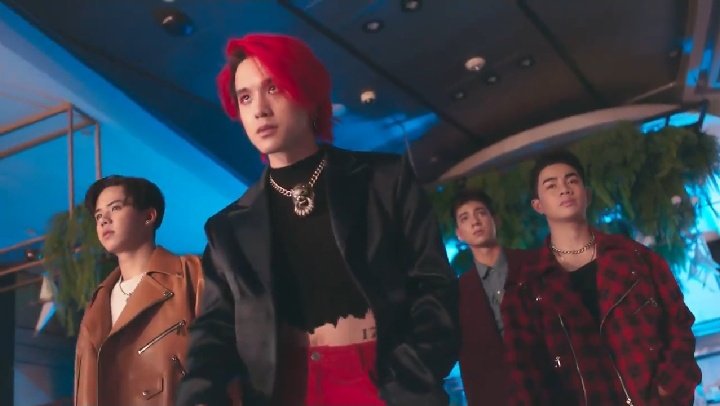 sivk_'s tweet image. แก๊งอนุบาลเป็ดน้อย       แก๊งอนุบาลเฉือน้อย
แก๊งอนุบาลกาต่าย        แก๊งอนุบาลแมวเหมียว