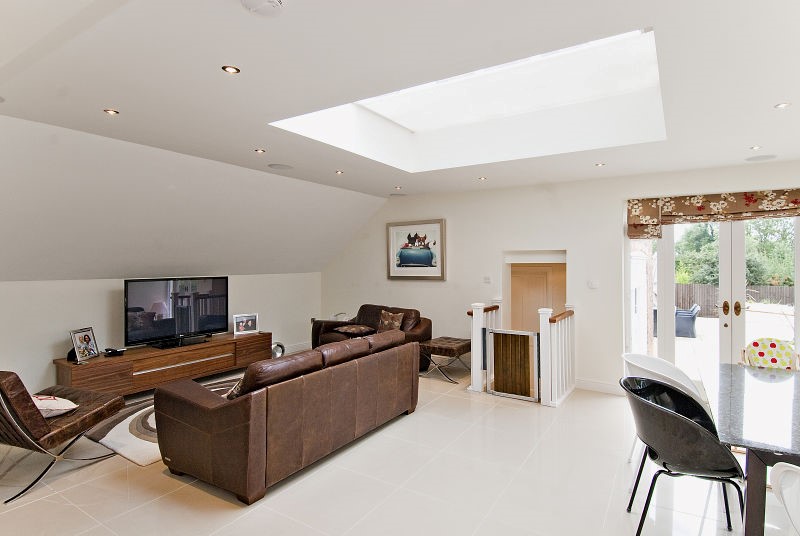 KateBProperty's tweet photo. https://t.co/vd3IlSF22n | 07899 881888
There are many areas I can work on within your property without the hassle &amp; cost of moving house, like Adding bi-folding doors or Velux windows to let in more natural light #askfordetails #wetherby #harrogate #leeds https://t.co/Ha5Wy6CRfi