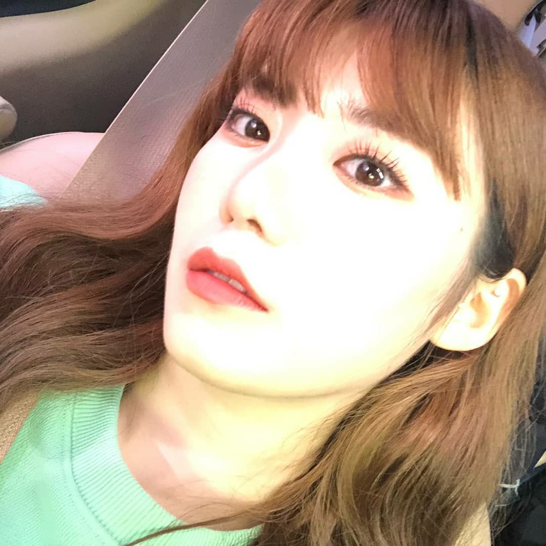 cignature_J9's tweet photo. 오늘 잘 자구 기분좋은 내일 맞이하기💚🤙

#시그니처 #cignature #예아 #YeAh #Listen_and_Speak #아리송 #ARISONG https://t.co/aXuVvj2kXP