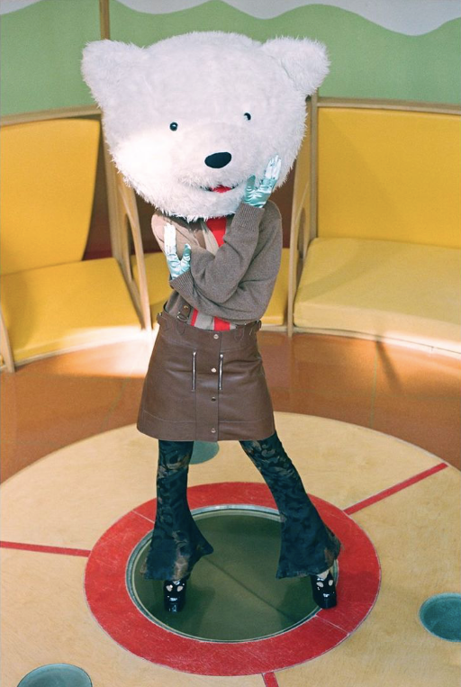 Furry fervour from #fcsmdx alum Marlon Rueberg in 𝗛𝗼𝘄 𝘁𝗼 𝗸𝗲𝗲𝗽 𝘆𝗼𝘂𝗿 𝗽𝗮𝗿𝗲𝗻𝘁𝘀 𝗲𝗱𝘂𝗰𝗮𝘁𝗲𝗱 𝗮𝗻𝗱 𝗲𝗻𝘁𝗲𝗿𝘁𝗮𝗶𝗻𝗲𝗱 𝗱𝘂𝗿𝗶𝗻𝗴 𝗹𝗼𝗰𝗸𝗱𝗼𝘄𝗻 for Lampoon Magazine's Commitment Issue