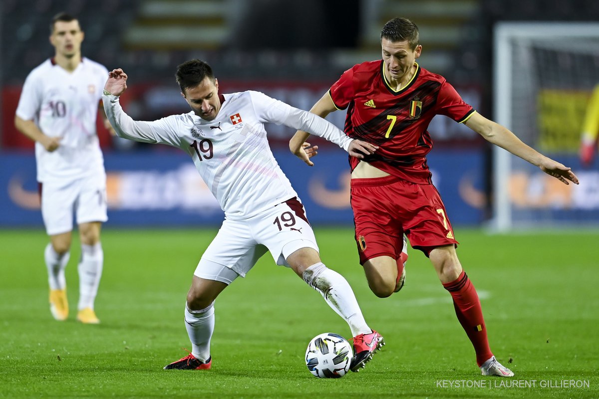 nati_sfv_asf's tweet image. Happy birthday, Gavra! 3⃣1⃣ 🎂