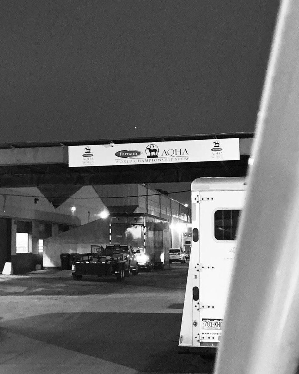 FinishFirst3's tweet image. 💥That’s a Wrap!! 

Congrats to all of our clients on your success at the 2020 AQHA World Show!