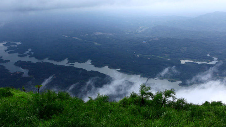 attoiofficial's tweet photo. #IlaveezhaPoonchira #Trekking #Kottayam #touristdestination #godsowncountry #KeralaUnlocked #ATTOI #India #IndiaTourism #Kerala #KeralaTourism #incredibleIndia https://t.co/2ScRgtkJaG