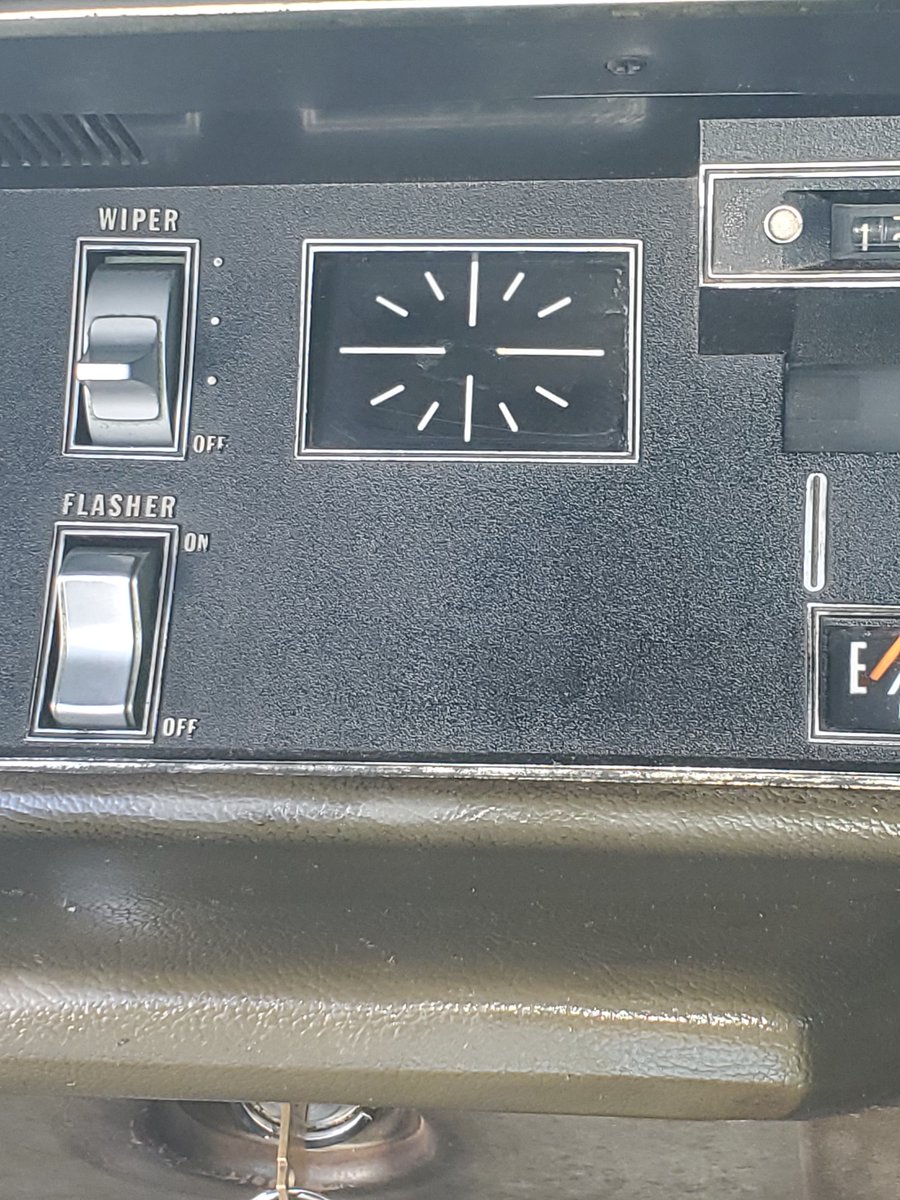 motormouthradio's tweet photo. Chrysler 300 Clock as discussed on last Sunday's show. Listen to show: https://t.co/KSYLkR6WOE #carclock #chrysler300 https://t.co/b1V6gov2OD