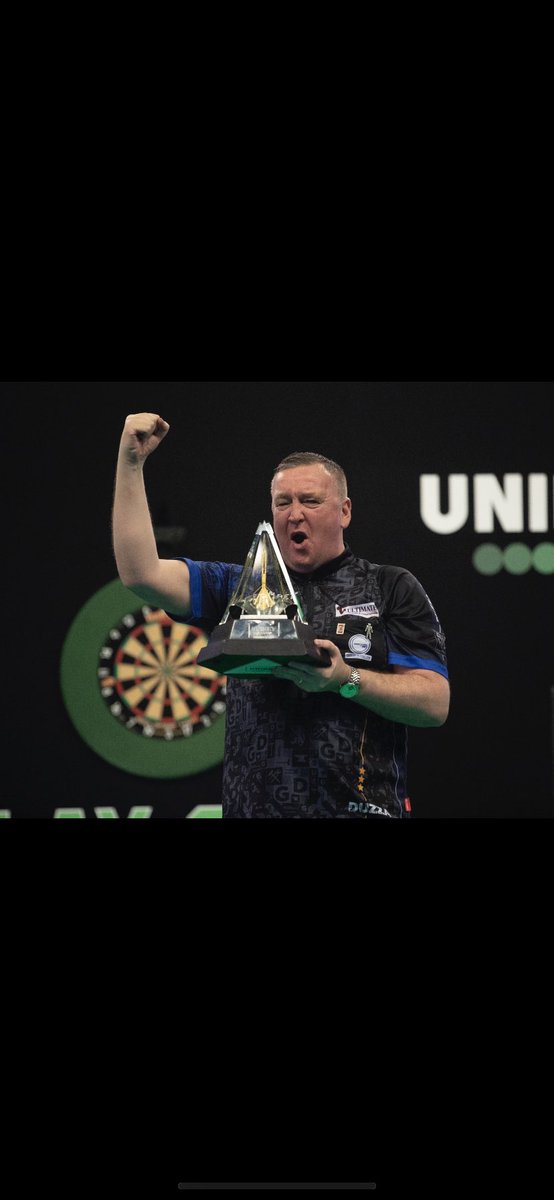 Duzza180's tweet photo. Thank you everyone for my birthday wishes 

The big 50 

I bet you all thought I was 30 

UP THE BORO 

@TargetDarts @BBCTeesSport @macelkin180 @UltiWindowsNE @Prodigy_Global1 @OfficialPDC @SMC_Flooring @DomShawGazette @Boro https://t.co/IXmyYay2vV