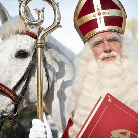 skiphus's tweet image. Meld je snel aan op itskiphus.nl/sinterklaas.htm en ontvang een kleurplaat meer info op de website